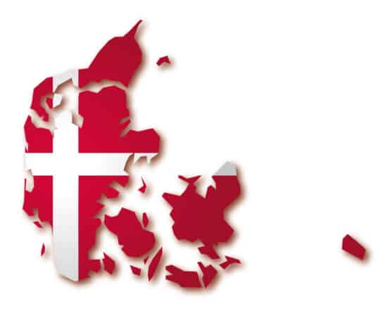Der er et yndigt land - Danmarks nationalsang. Landkort med flag over Danmark